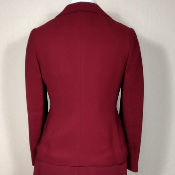 Professional Suit Pant and Blazer - Picture 6 of 13